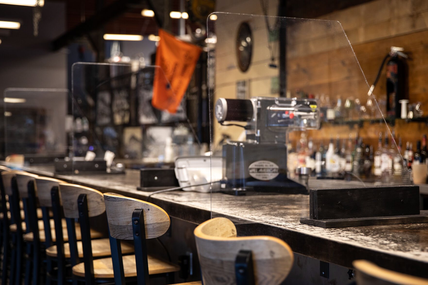 As the cold Nears Watertown restaurants prepare while outdoor dining remains popular